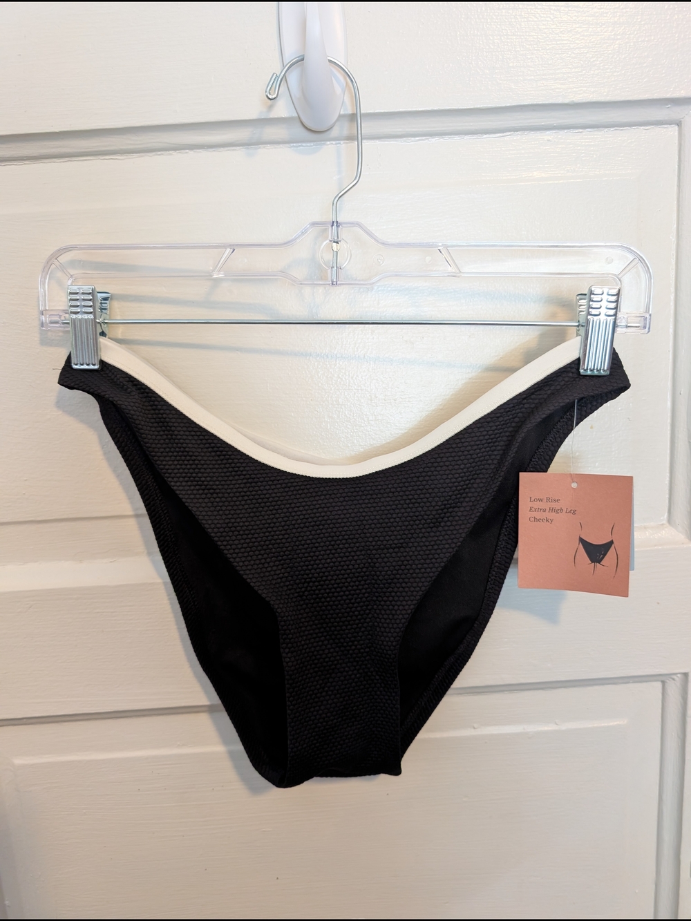 NWT Cheeky Low Rise Black With White Trim Textured Bikini Swim Bottoms